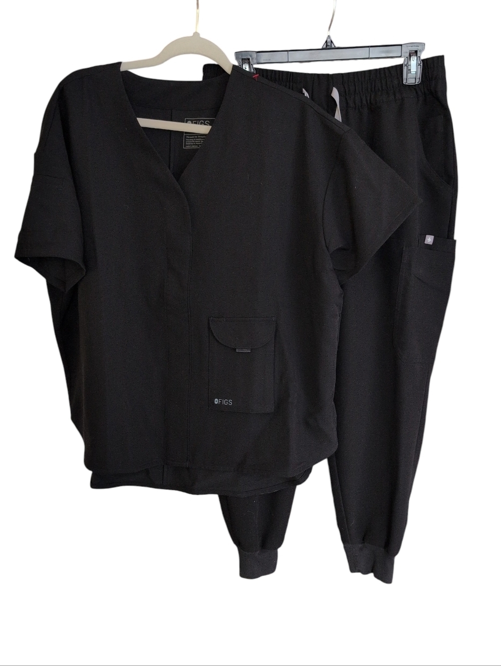 Figs Black V-Neck Scrub Top with Black Jogger Pants